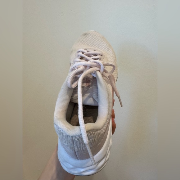 Nike Revolution 6 Women Light Pink Road Running Shoes Sneakers Size 8 - Picture 6 of 14